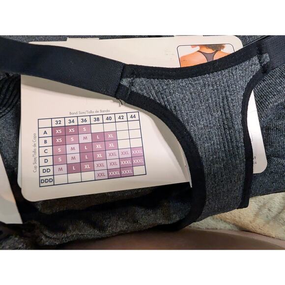 Secret Treasures MAternity Nursing Sports Bra Xl NWT Racerback Bra Straps Adjust - Picture 4 of 5